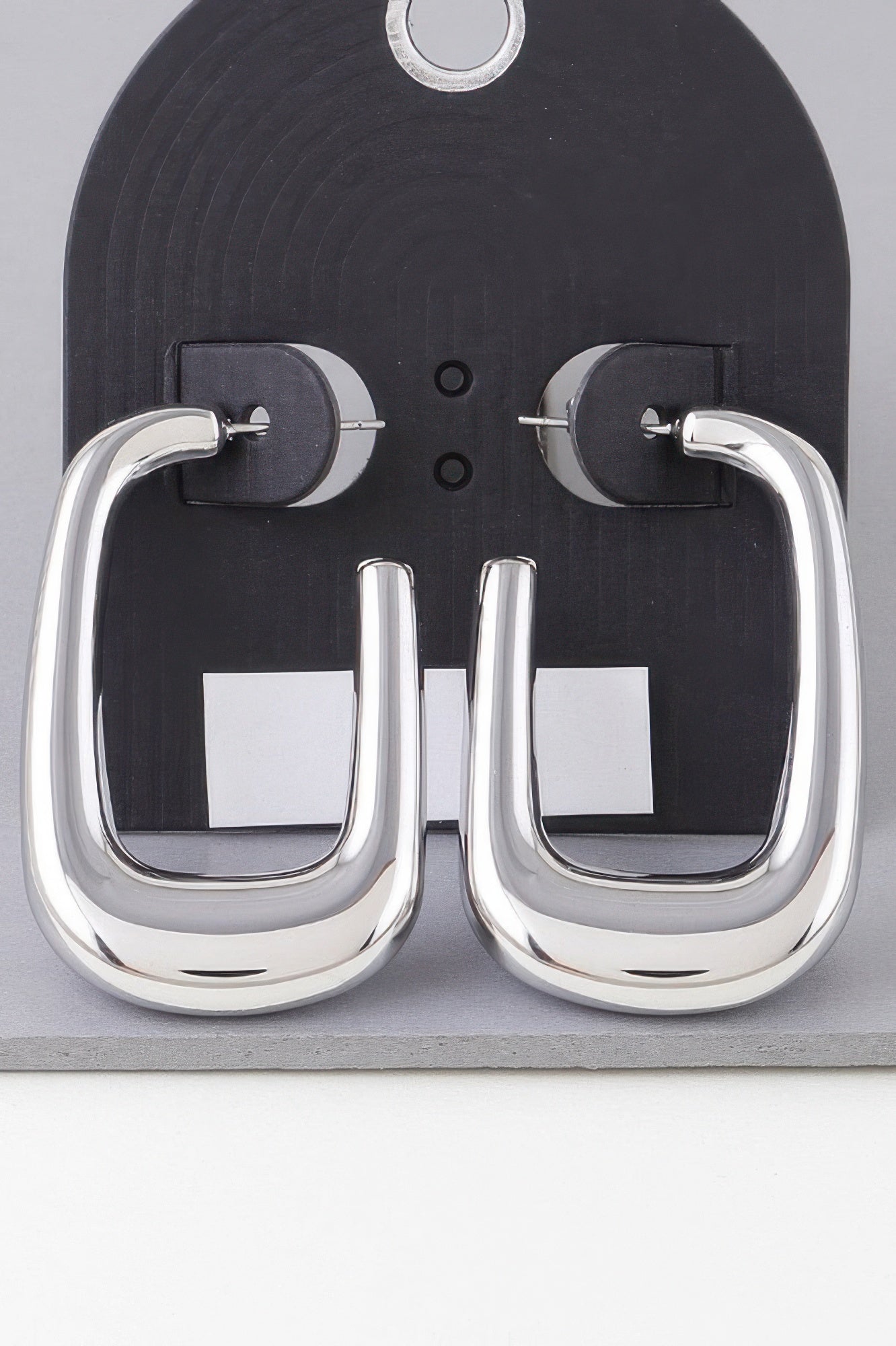 Shiny Frame Hoop Earrings
