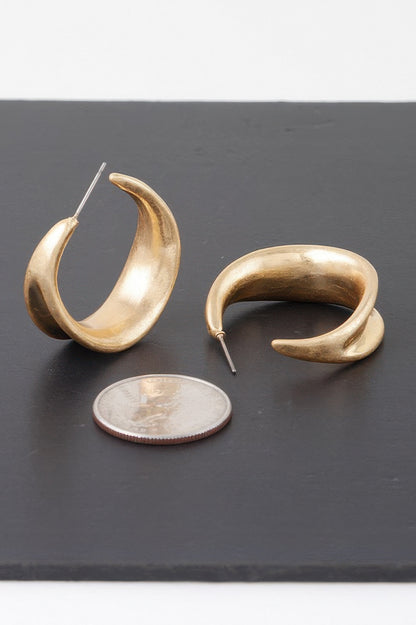 Hollowed Hook Hoop Earrings