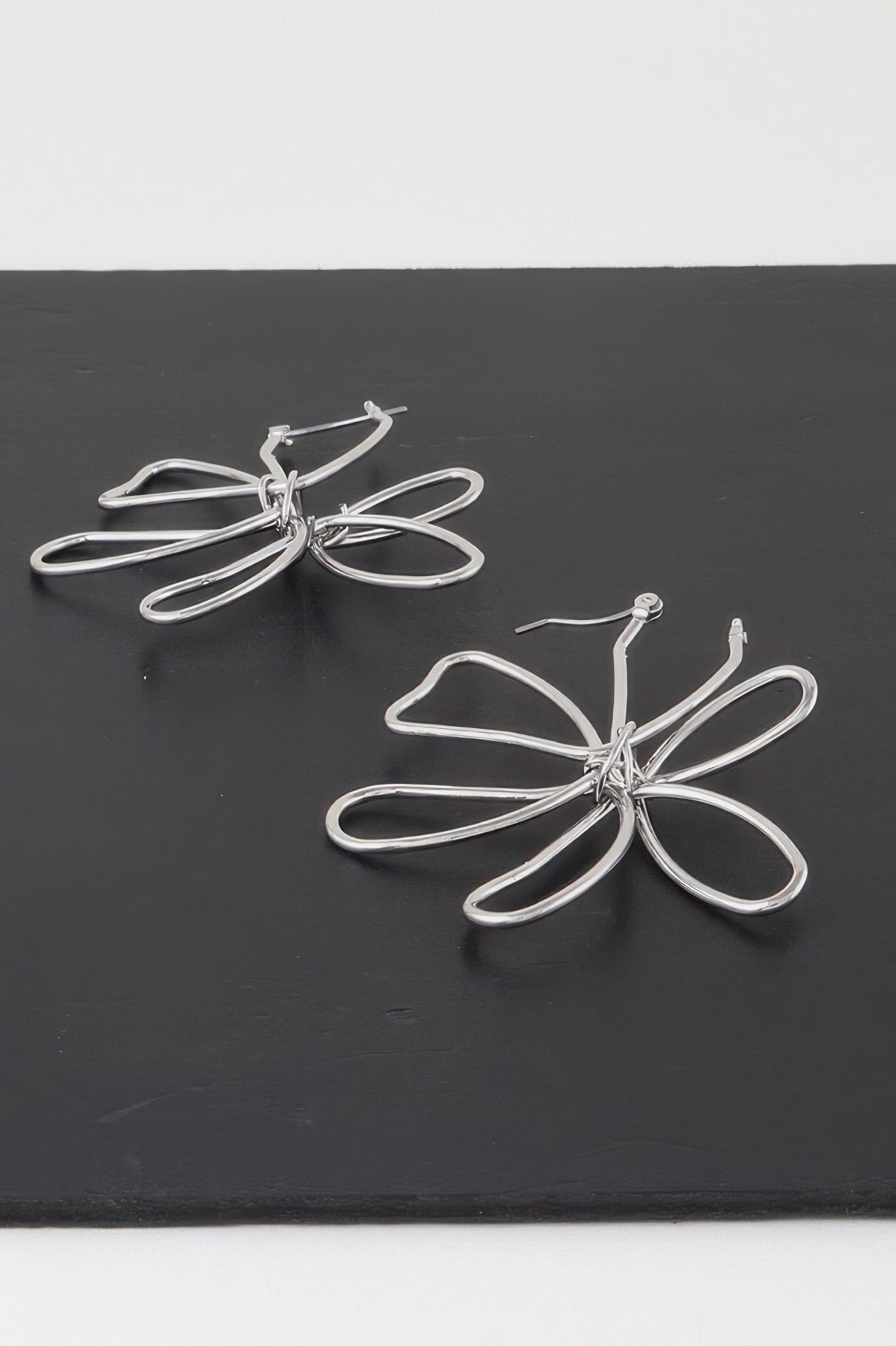 Metal Doodle Flower Earrings