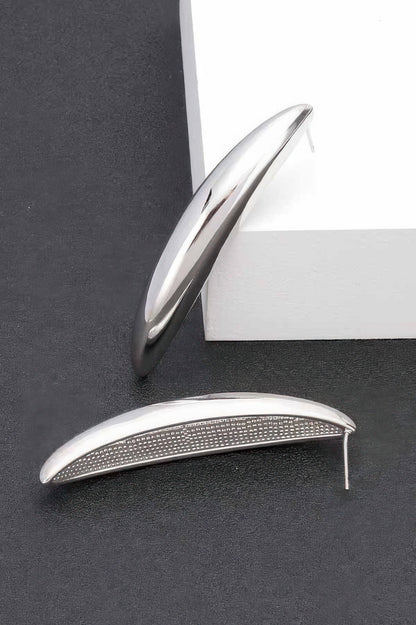 Metal Vintage Stud Earring