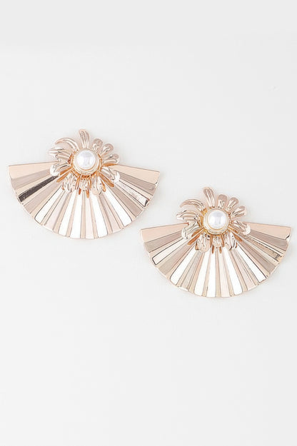 Pearl Fan-shaped Earrings