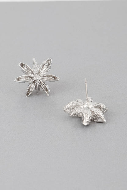 Spice Flower Stud Earrings