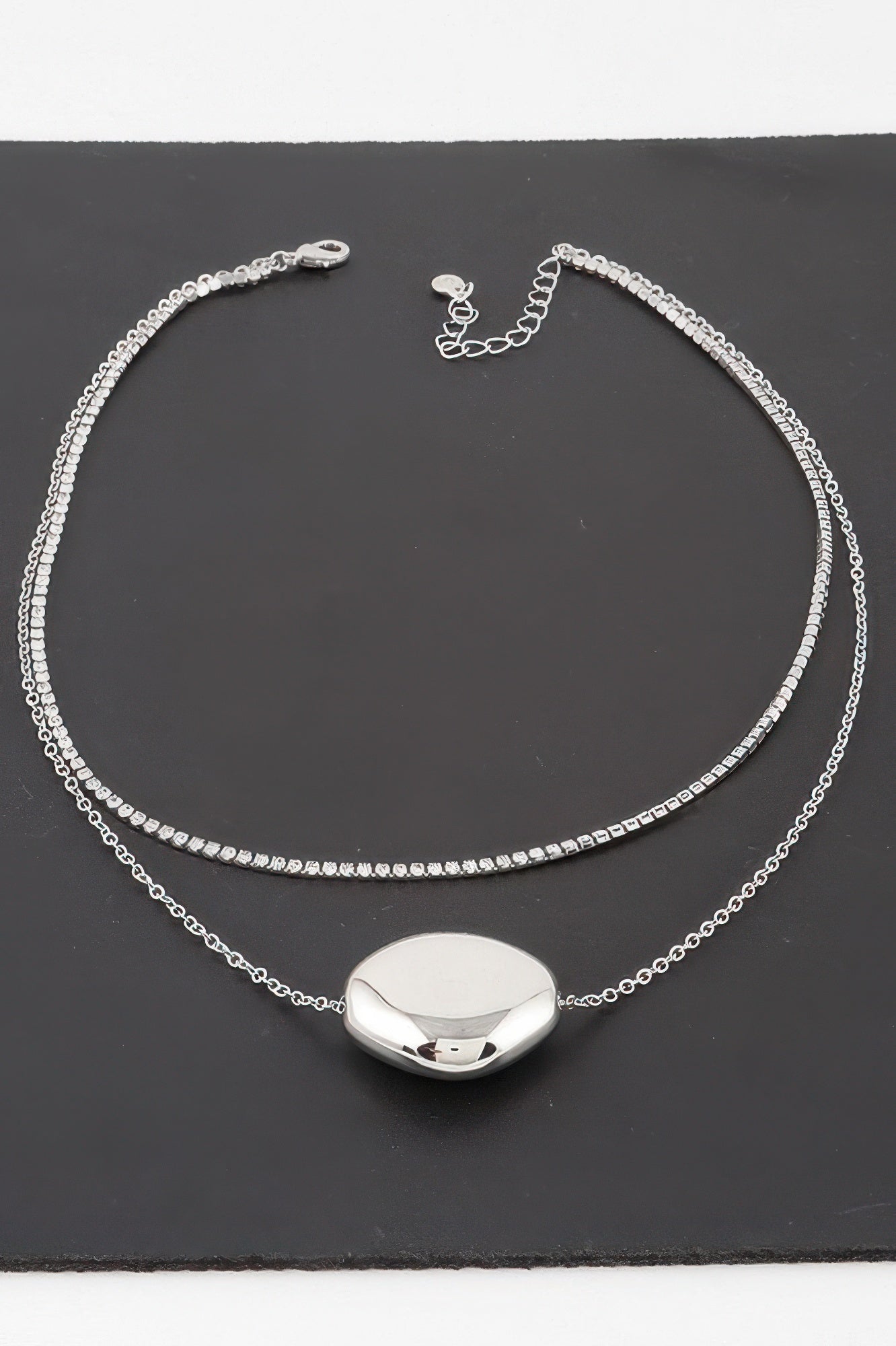 Double Shiny Plate Necklace