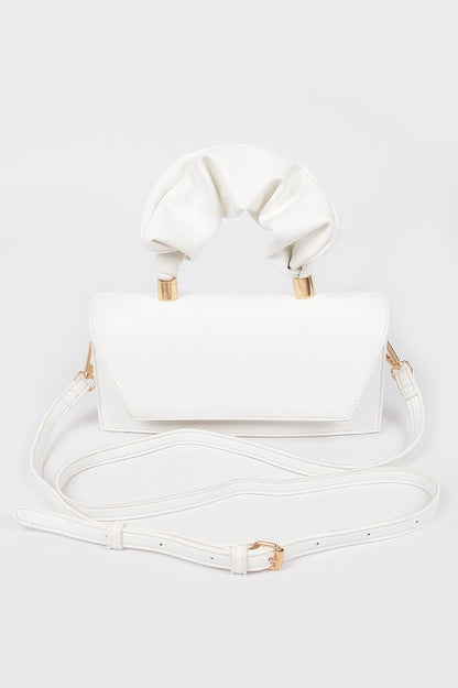 Simple Flap Clutch W/wrinkled Handle