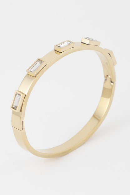 Multi Crystal Clasp Bracelet 