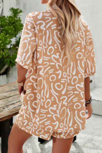 Allover Print Elastic Shorts Two Pieces Button Set