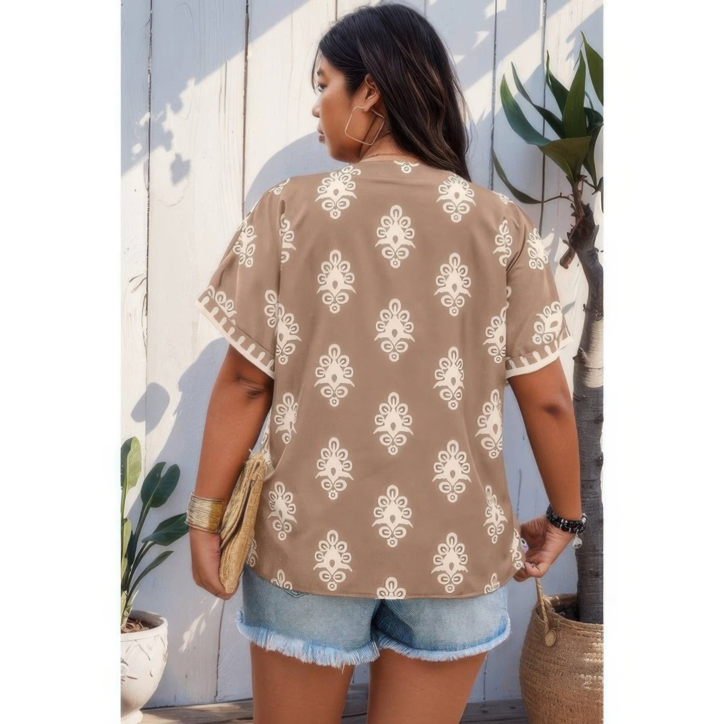 Plus Size Short Sleeve V Neck Printed Blouse