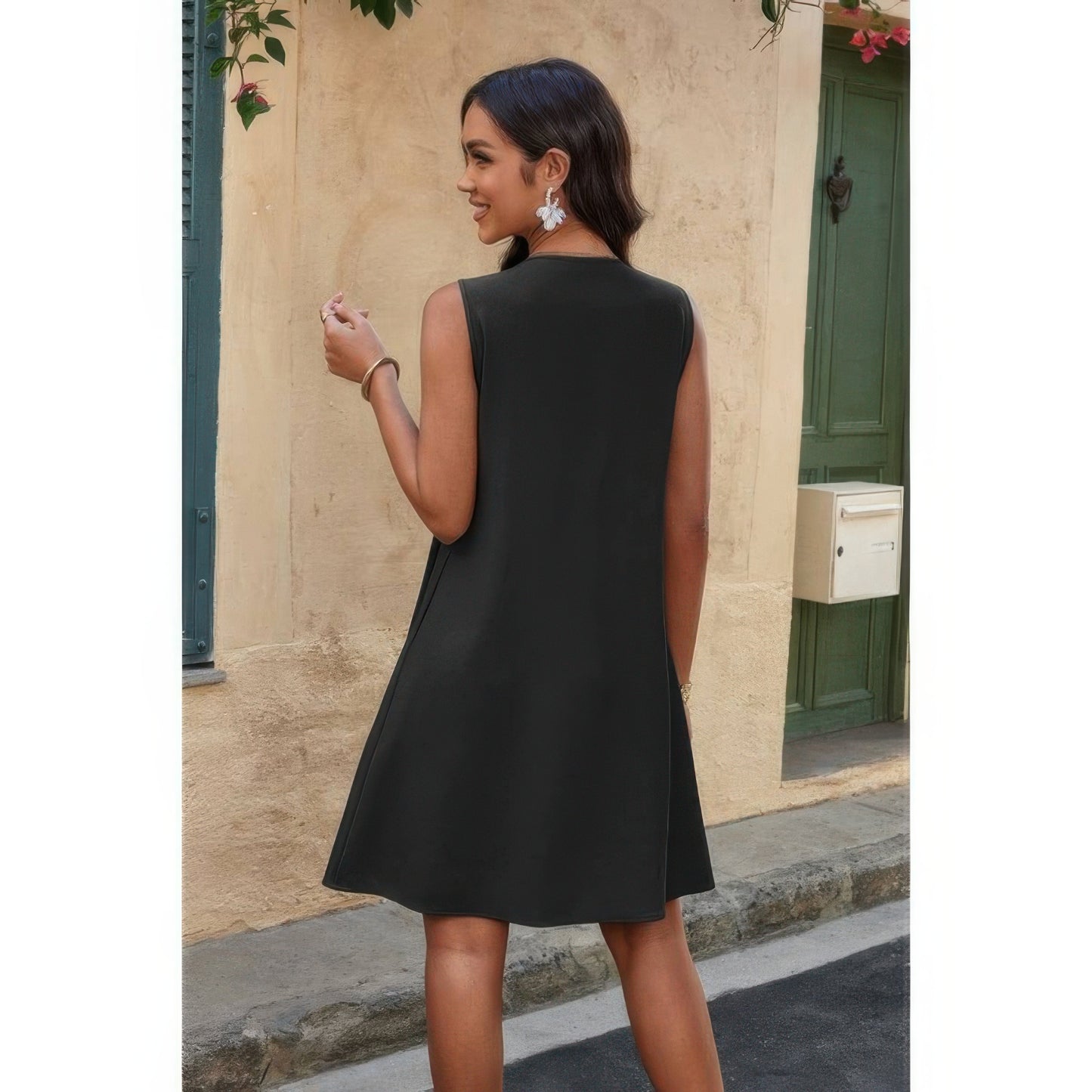 Round Neck Knot Cut Out Pleated Loose Fit Dress