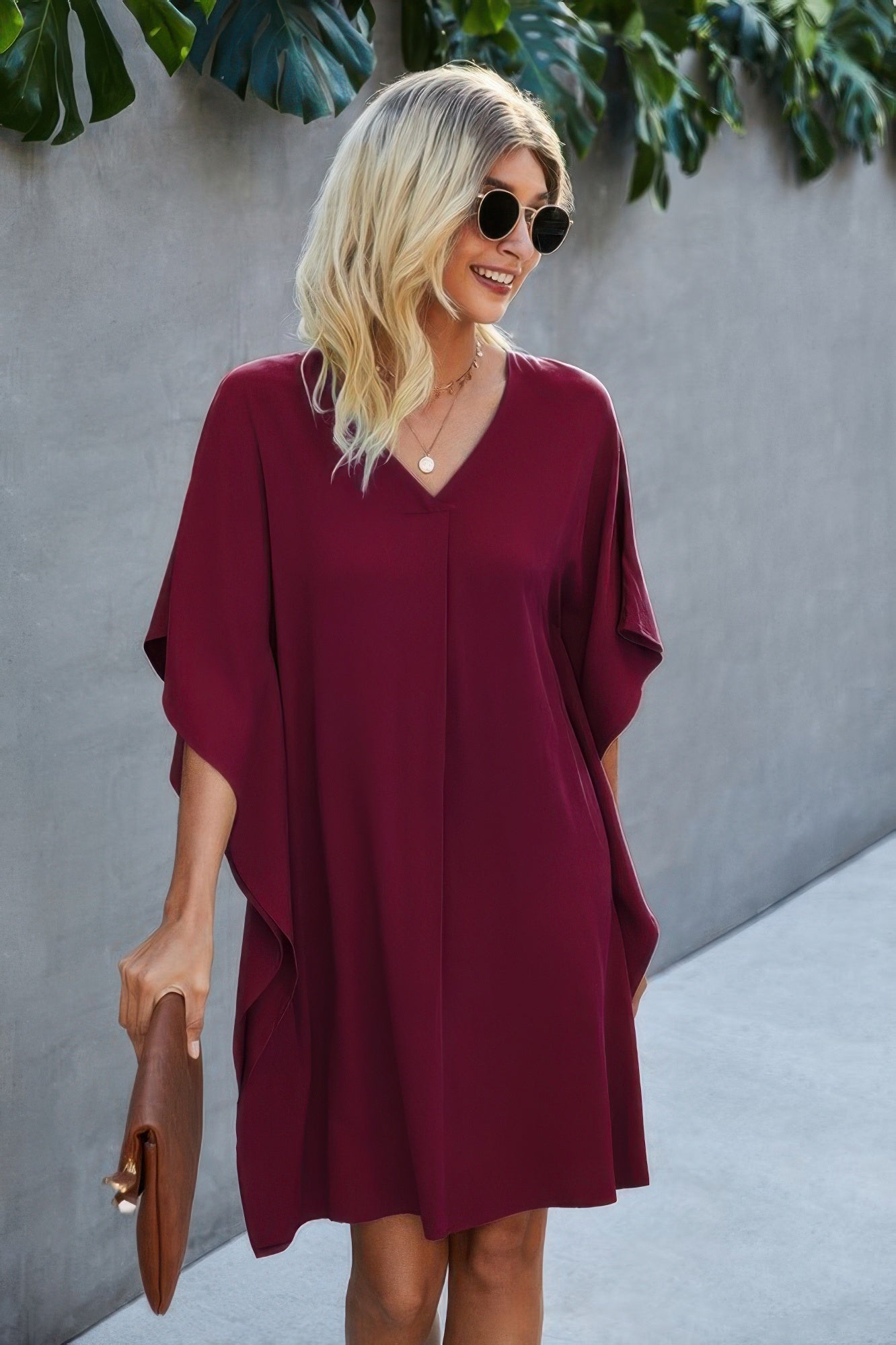 Solid Batwing Short Sleeve Sleeve Tunic Dress