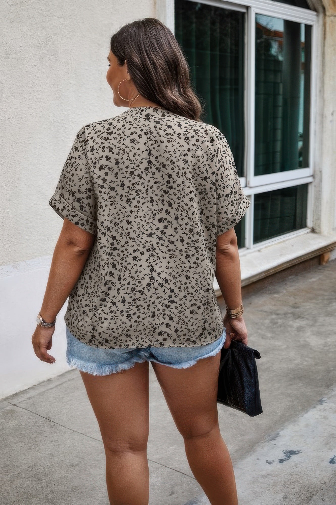 Plus Size Floral Notched V Neck Short Casual Blouse