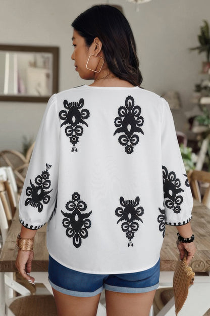 Plus V Neck Geo Print Puff Sleeve Blouse