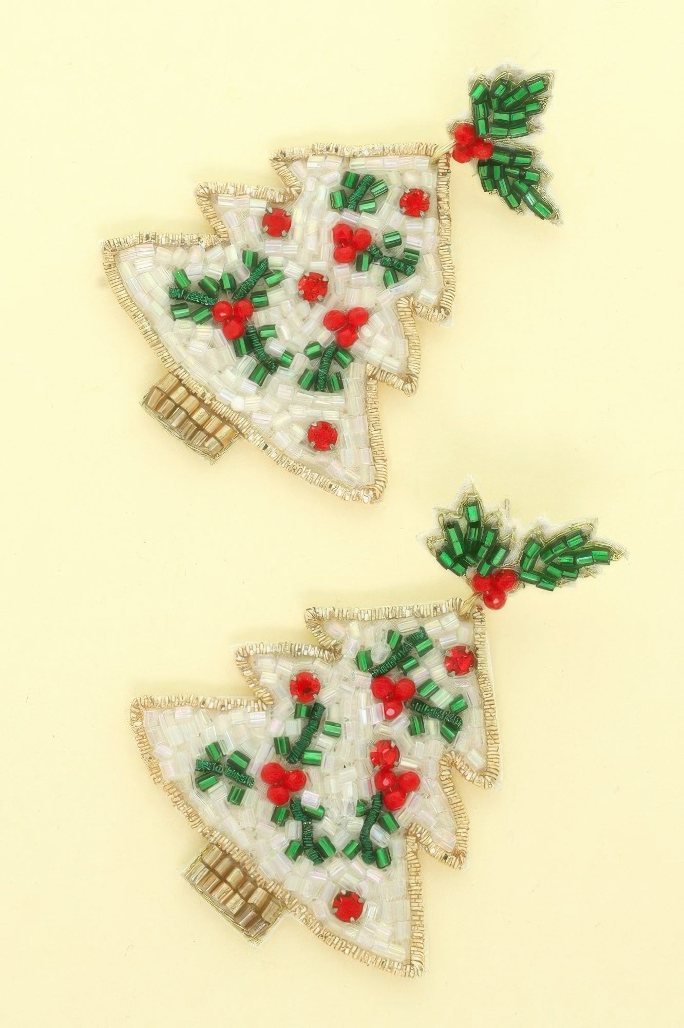 Eweled White Christmas Tree Post Earrings