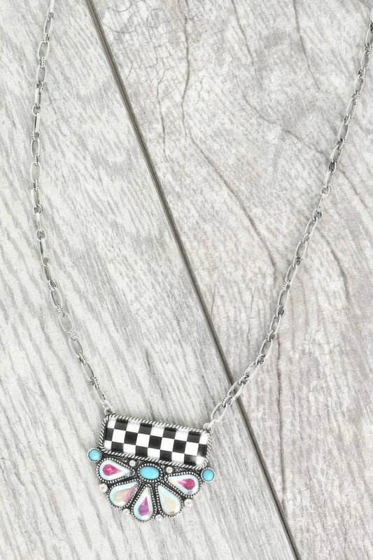 Western Theme Checkered Pendant Necklace