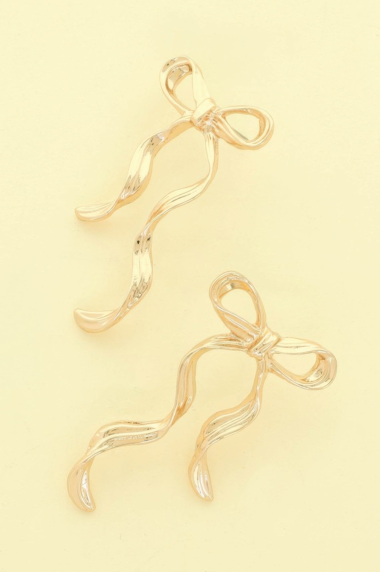 Long Tail Bow Ribbon Post Earrings