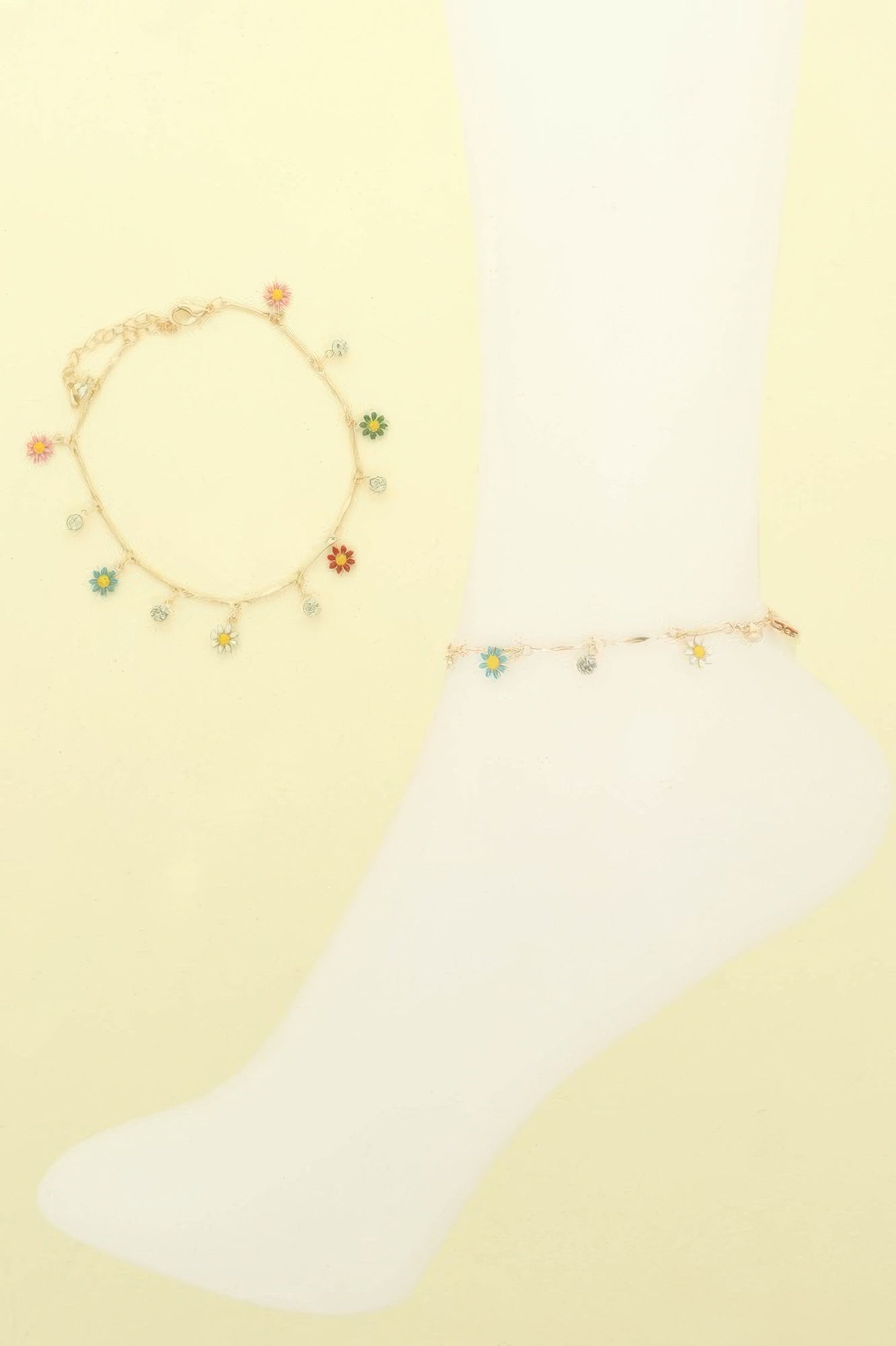 Daisy Theme Chain Charm Anklet