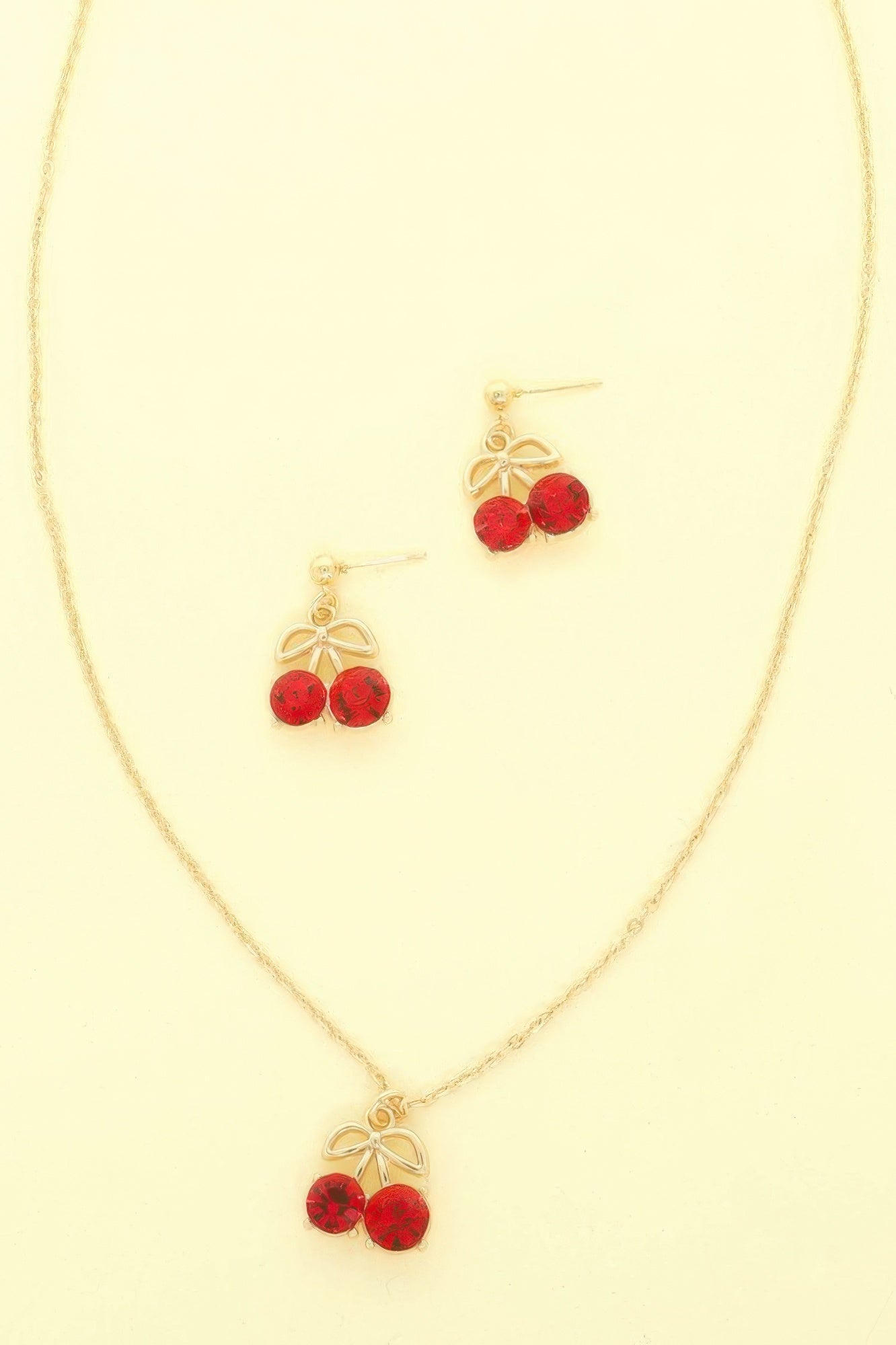 Red Cherry Pendant Necklace Set