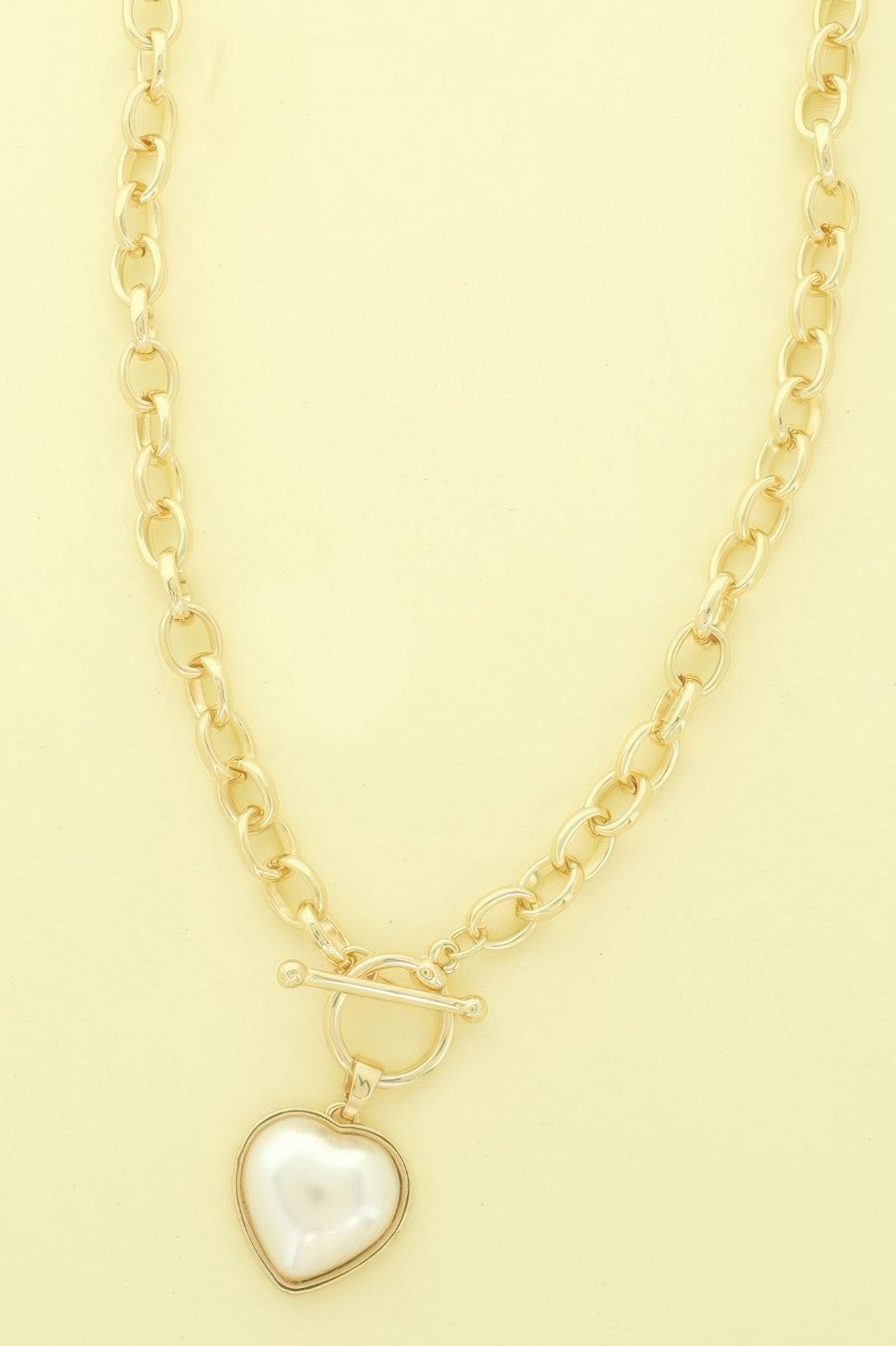 Heart Shape Pearl Pendant Necklace
