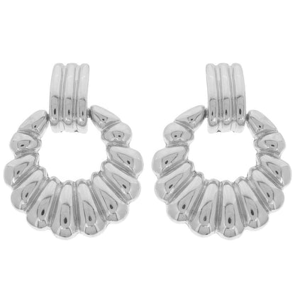Scallop Pattern Crescent Hoop Earrings