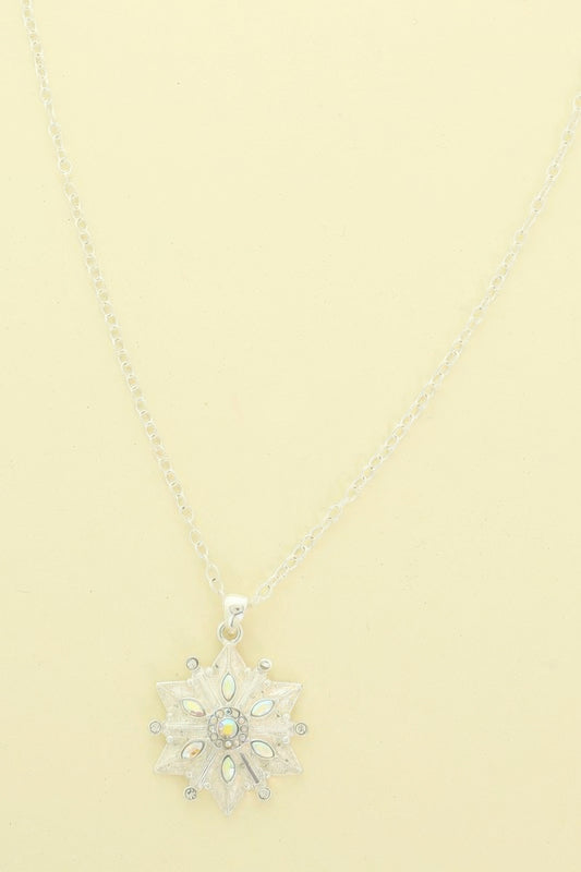 Christmas Snowflak Pendant Necklace