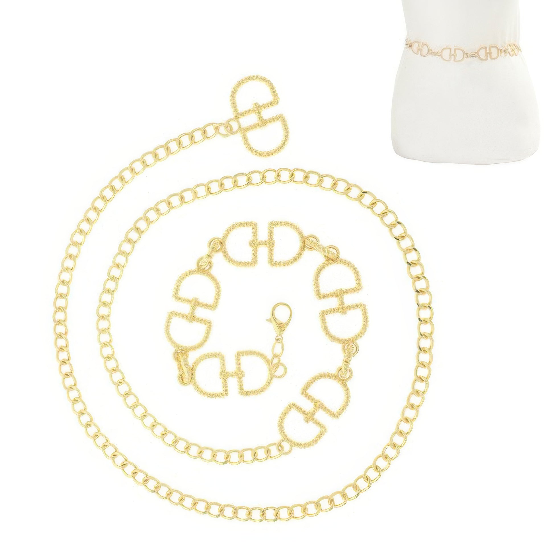 Fashionista Horse Shoe Inspired Chain Link Belt
