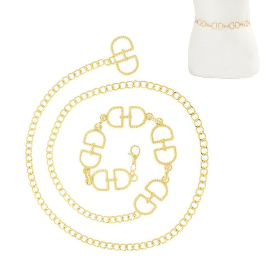 Fashionista Horse Shoe Inspired Chain Link Belt