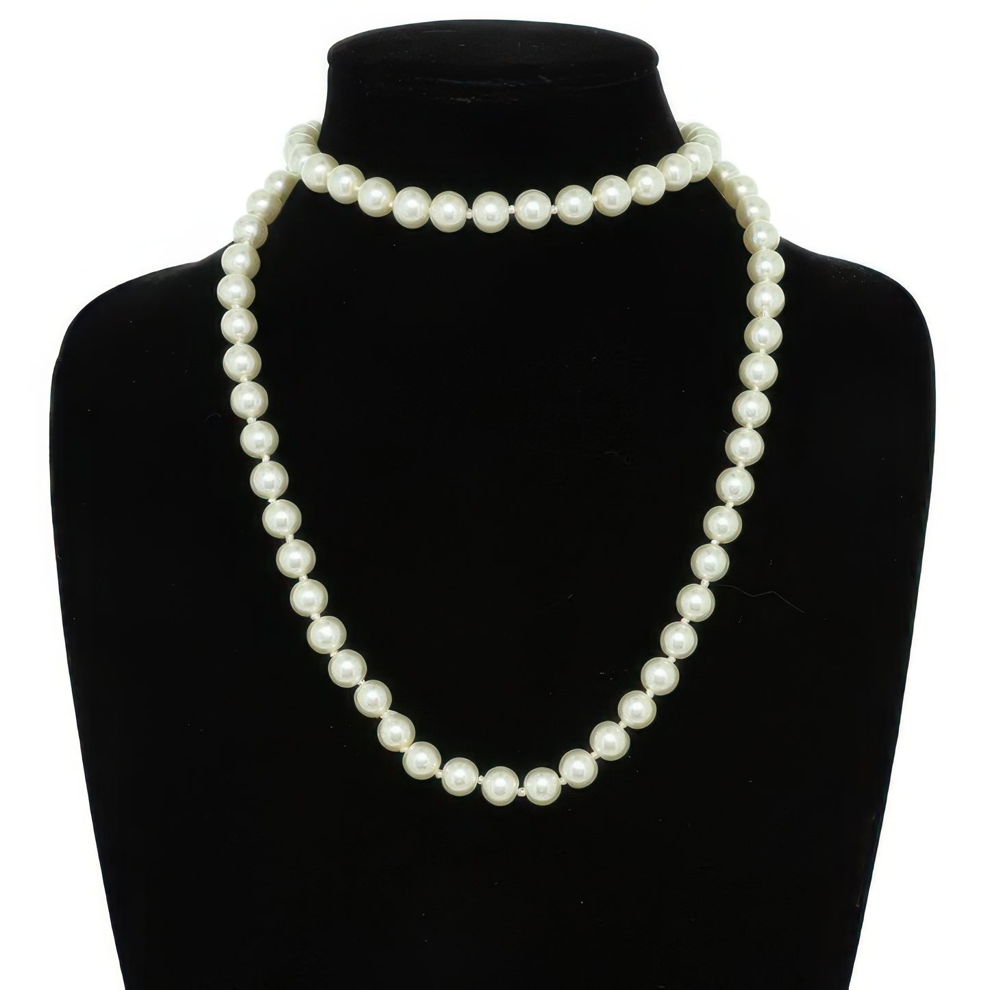 White Pearlescent Pearl Beaded Necklace
