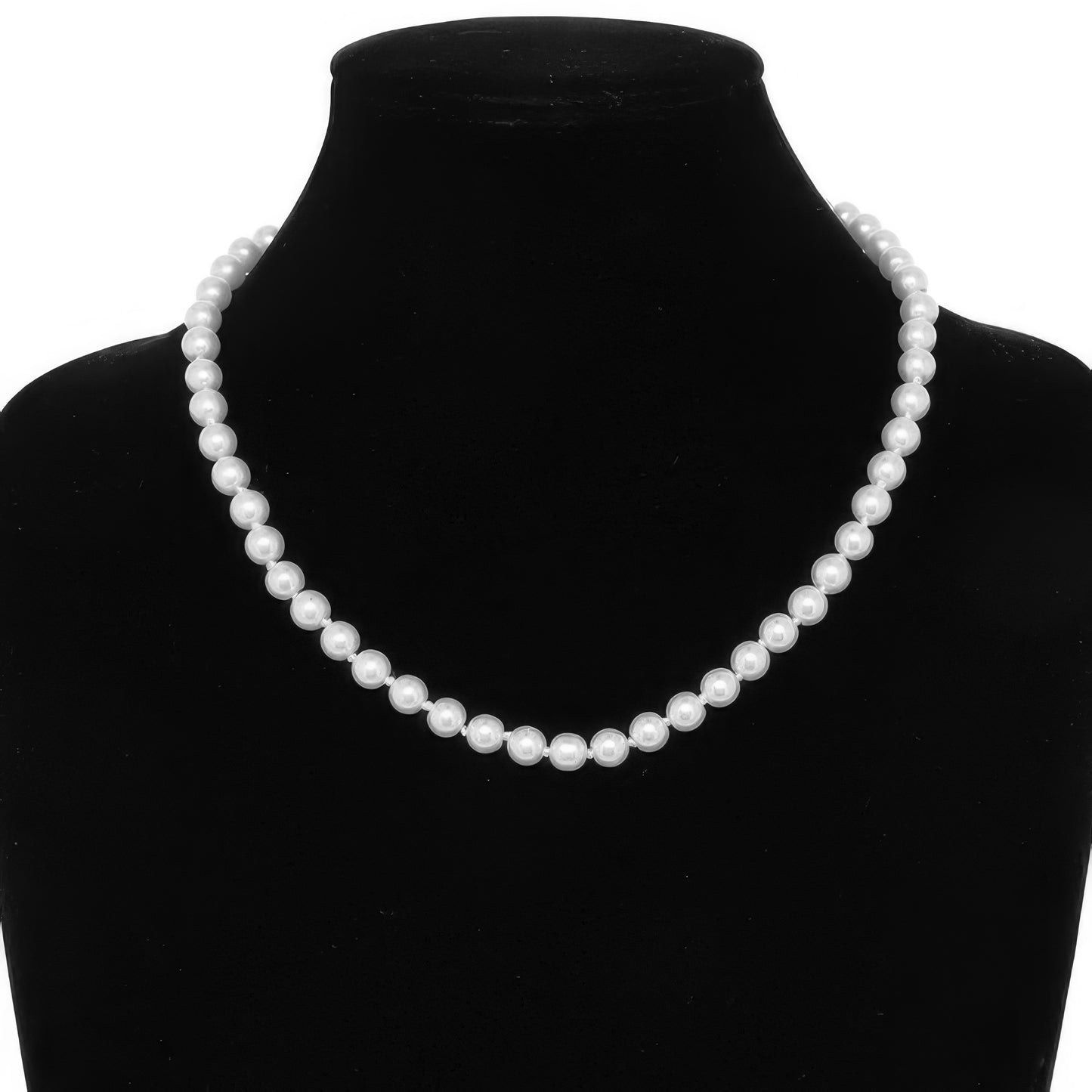 White Pearlescent Pearl Beaded Necklace