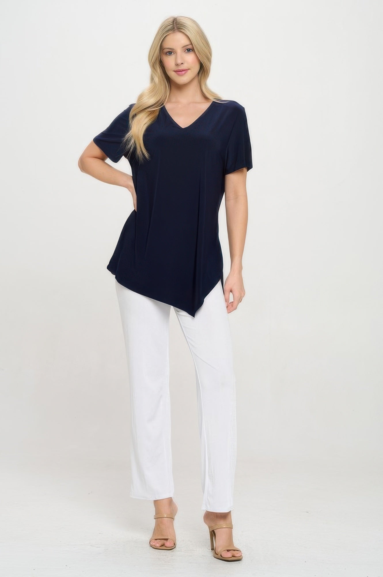 Hit Point V Neck Short Sleeve Top