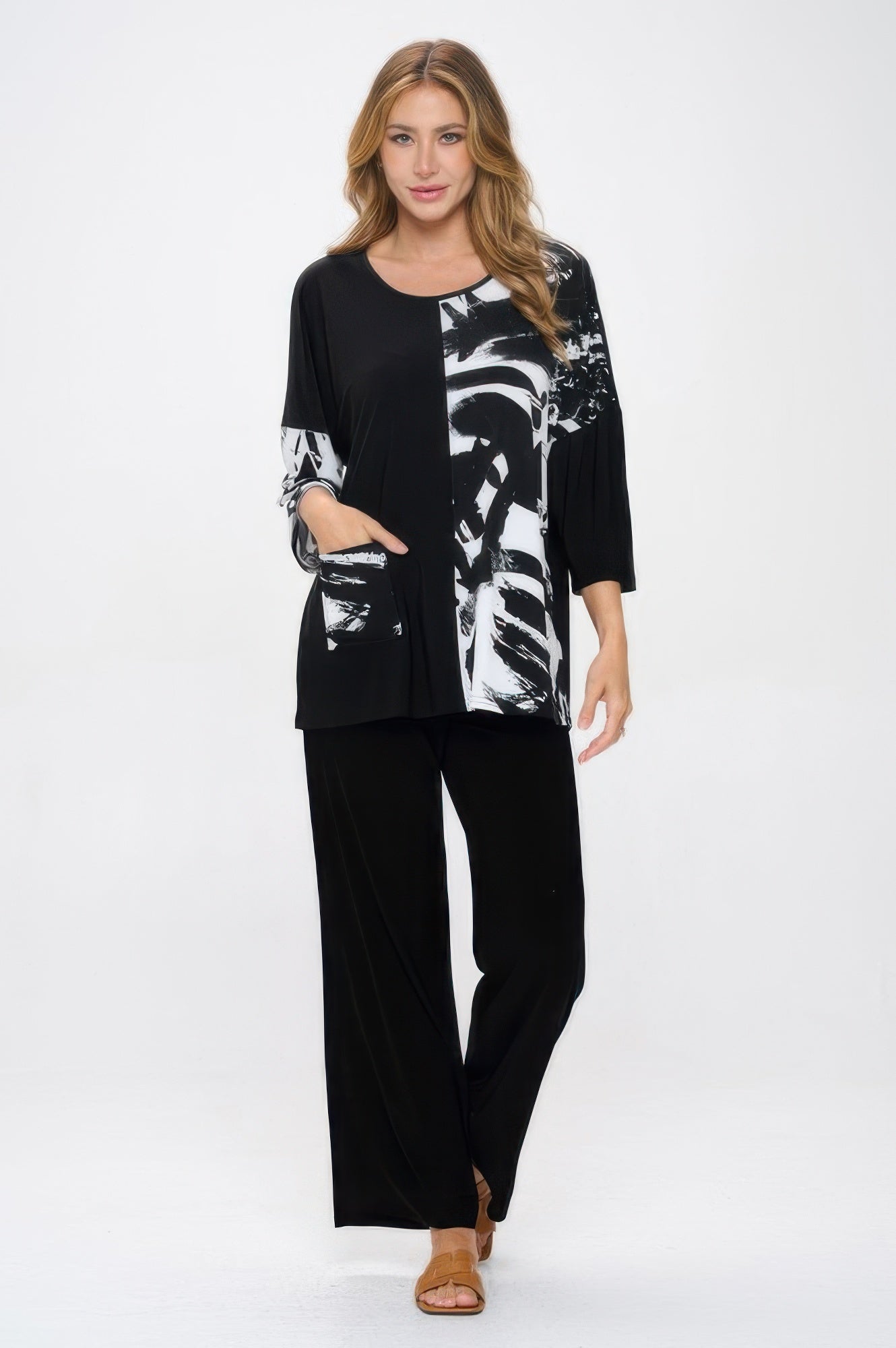 Ity Contrast Top W/pocket