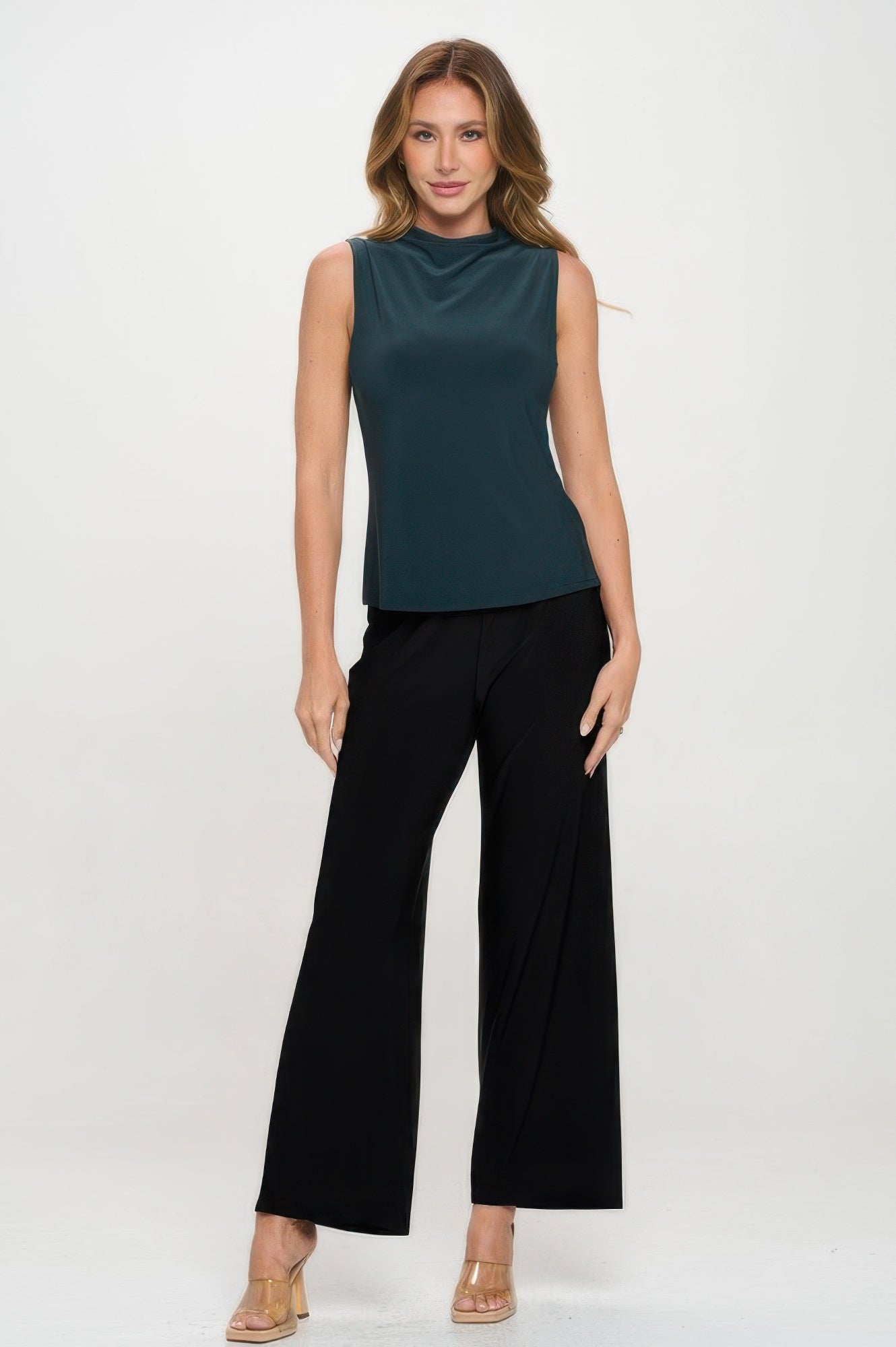Hit Funnel Neck Top
