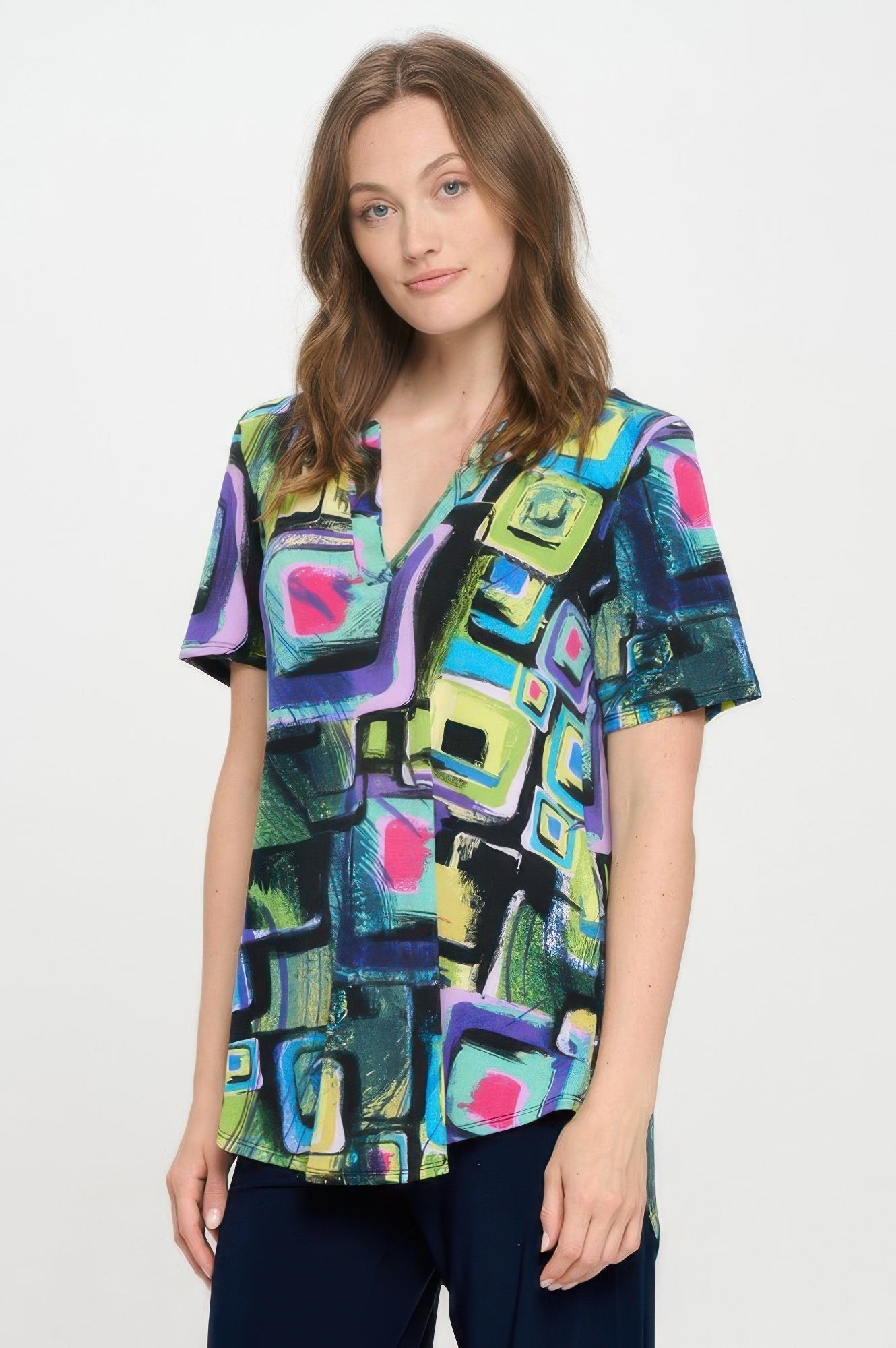 Short Sleeve V-neck Notch Top