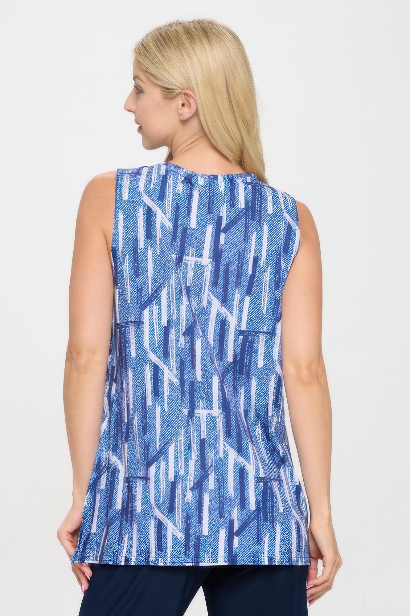 Hit Point V-nk Tank Top