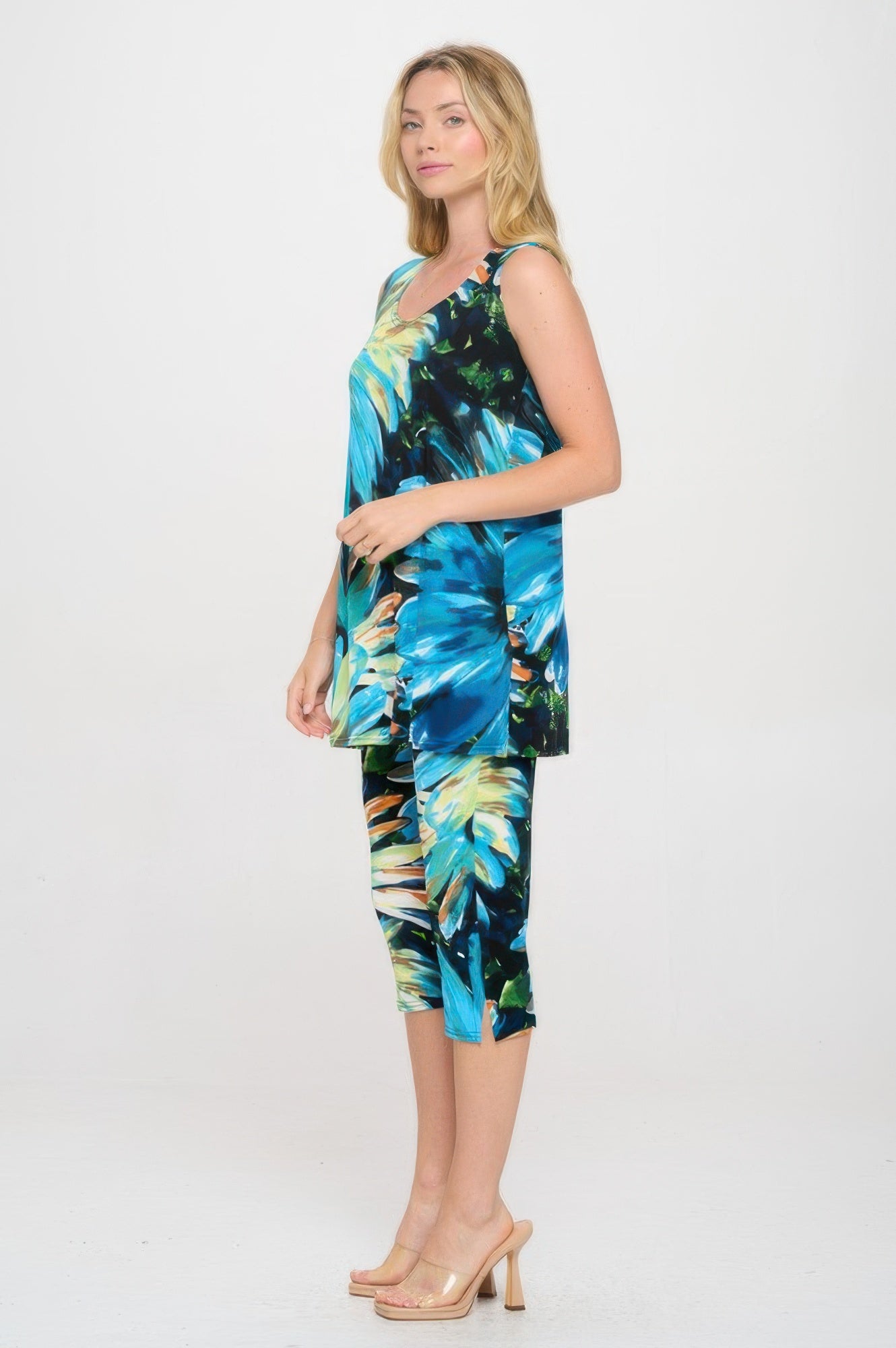 Bns Tank Capri Pants Set
