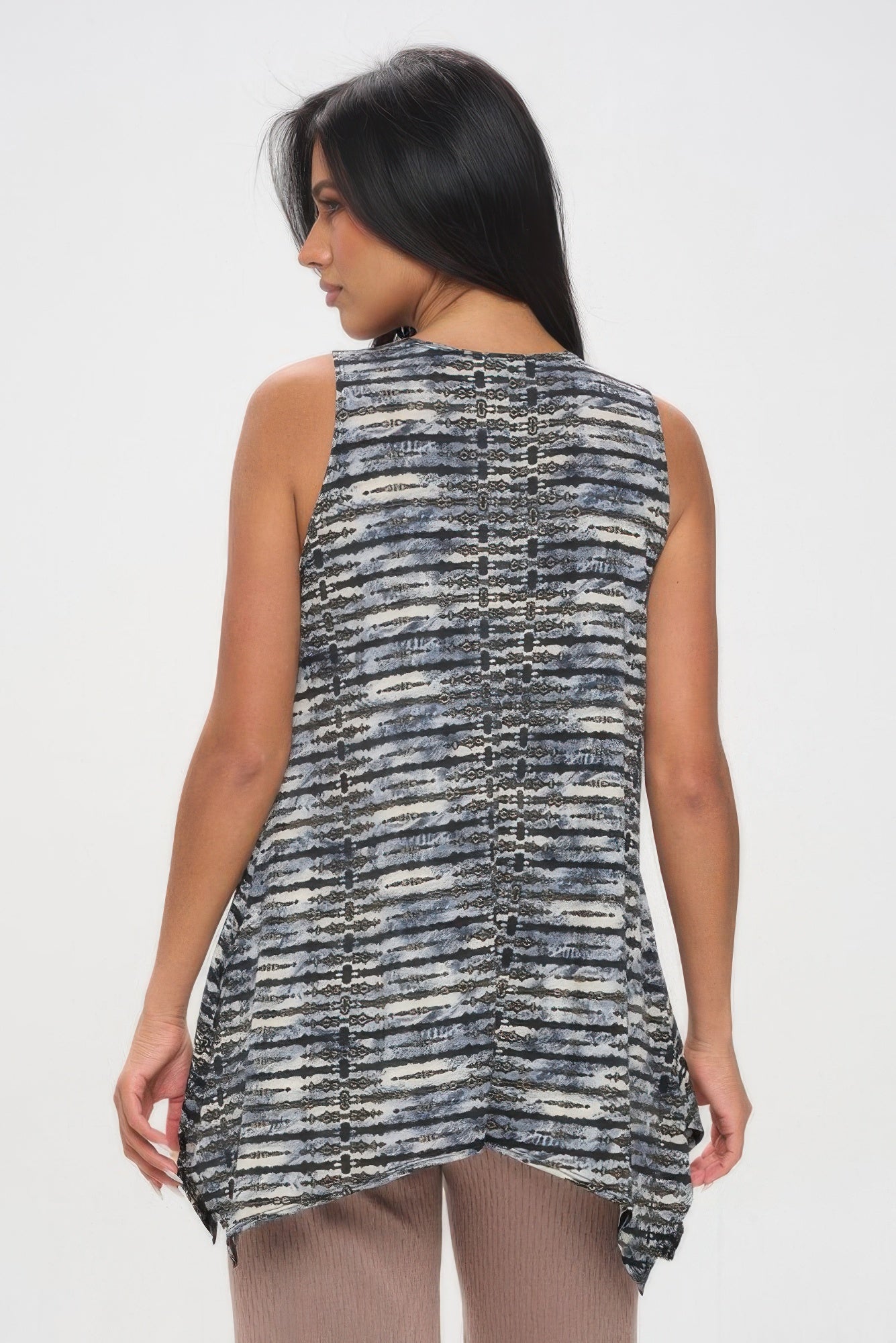 Hit Shark Bite Hem Tank