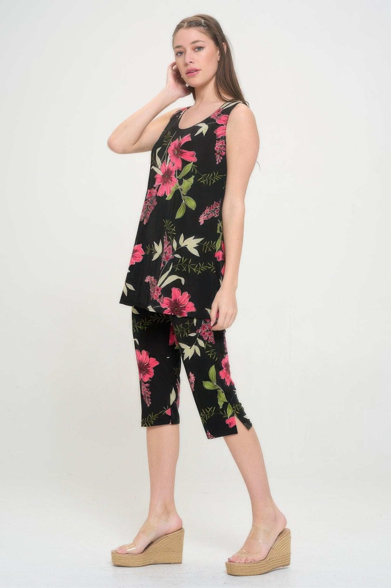 Plus Size Tank Capri Pant Set
