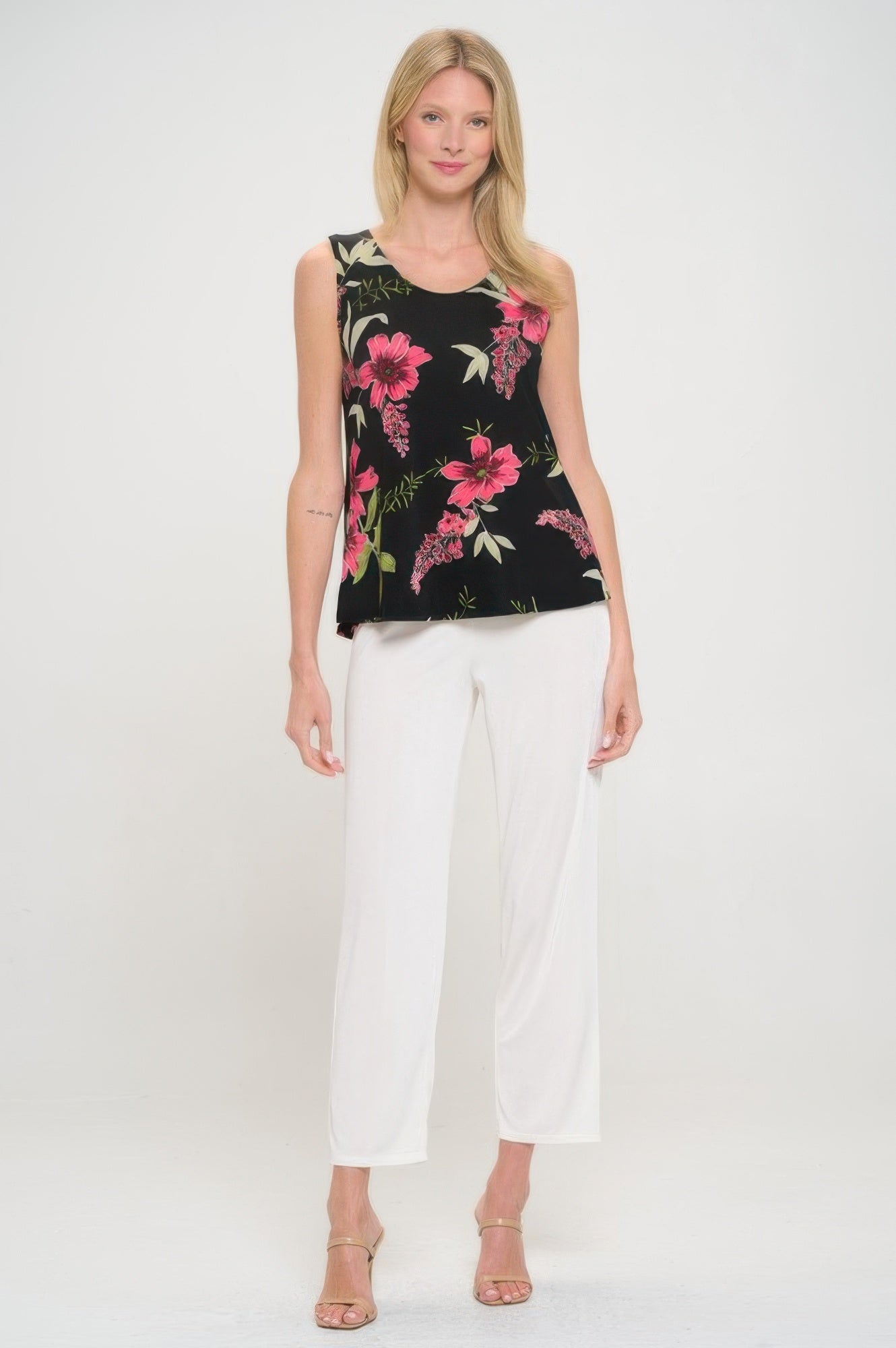 Bns Print Sleeveless Tank Top