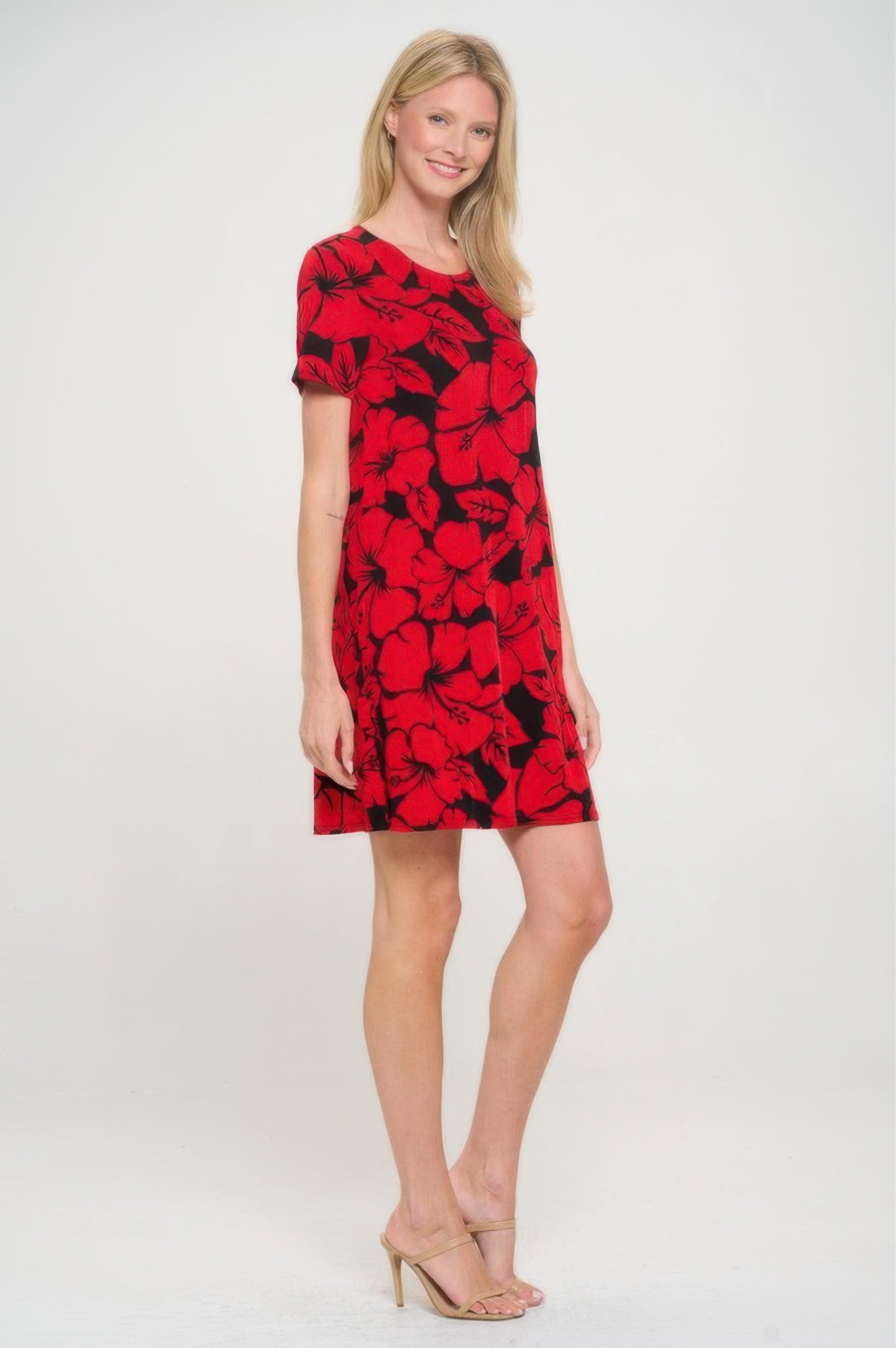Short-sleeved Knee-length Dress