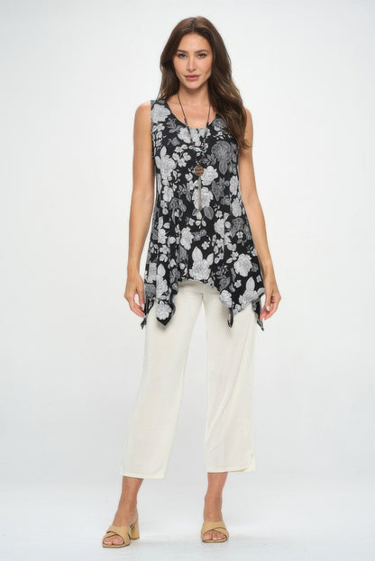 Plus Size Hit Shark Bite Hem Tank