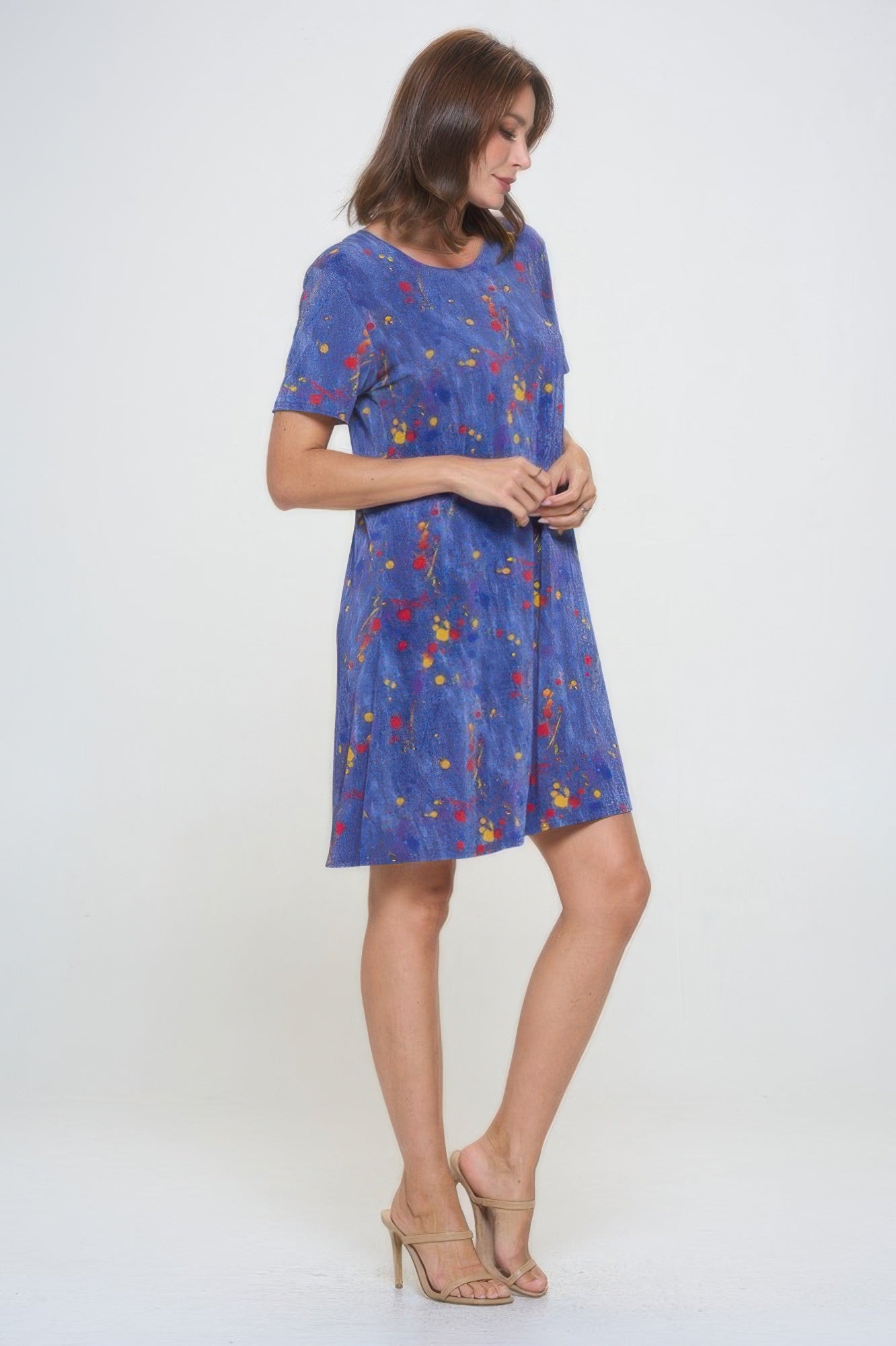 Short-sleeved Knee-length Dress