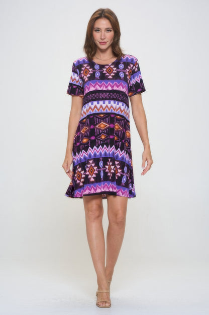 Short-sleeved Knee-length Dress