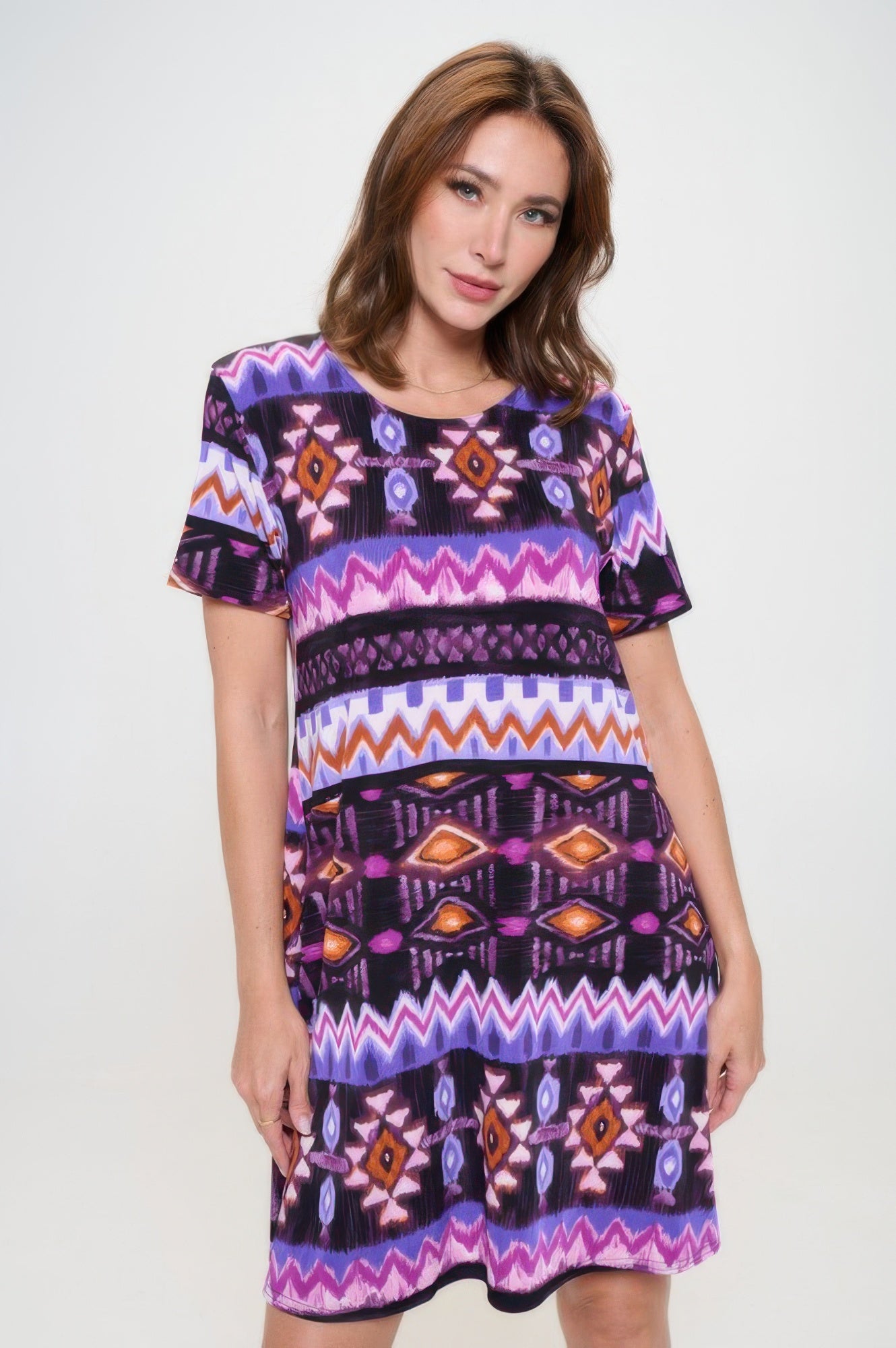 Short-sleeved Knee-length Dress