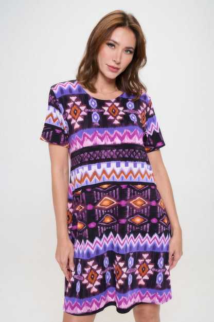 Short-sleeved Knee-length Dress