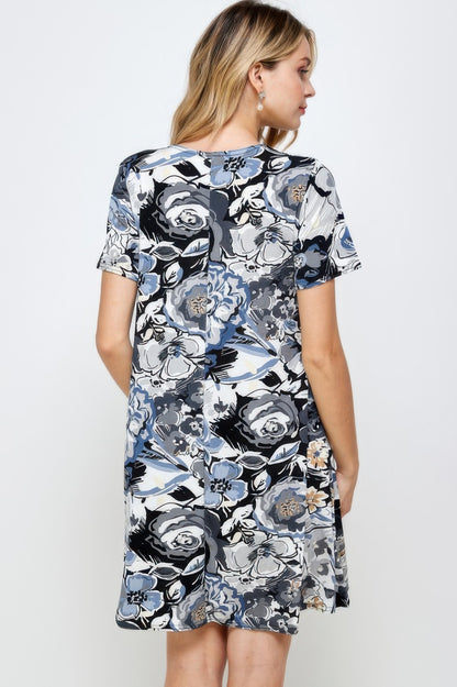 Short-sleeved Knee-length Dress