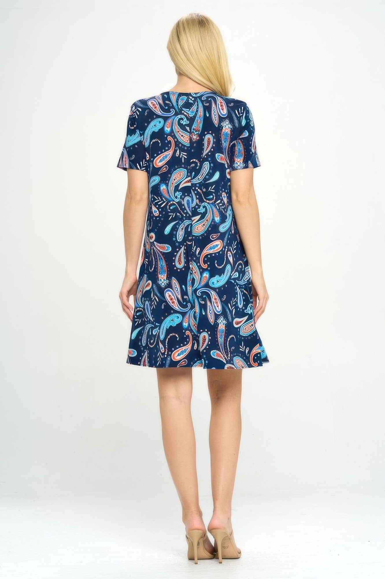 Short-sleeved Knee-length Dress