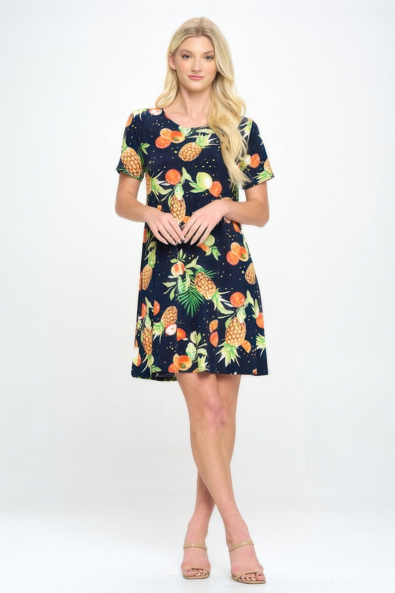 Short-sleeved Knee-length Dress