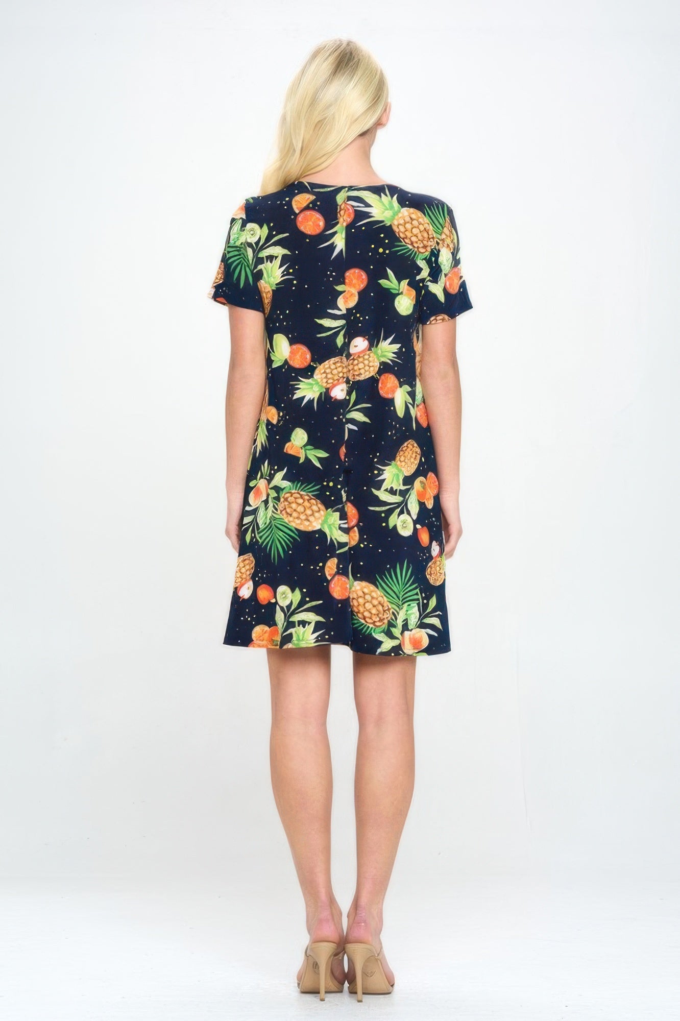 Short-sleeved Knee-length Dress
