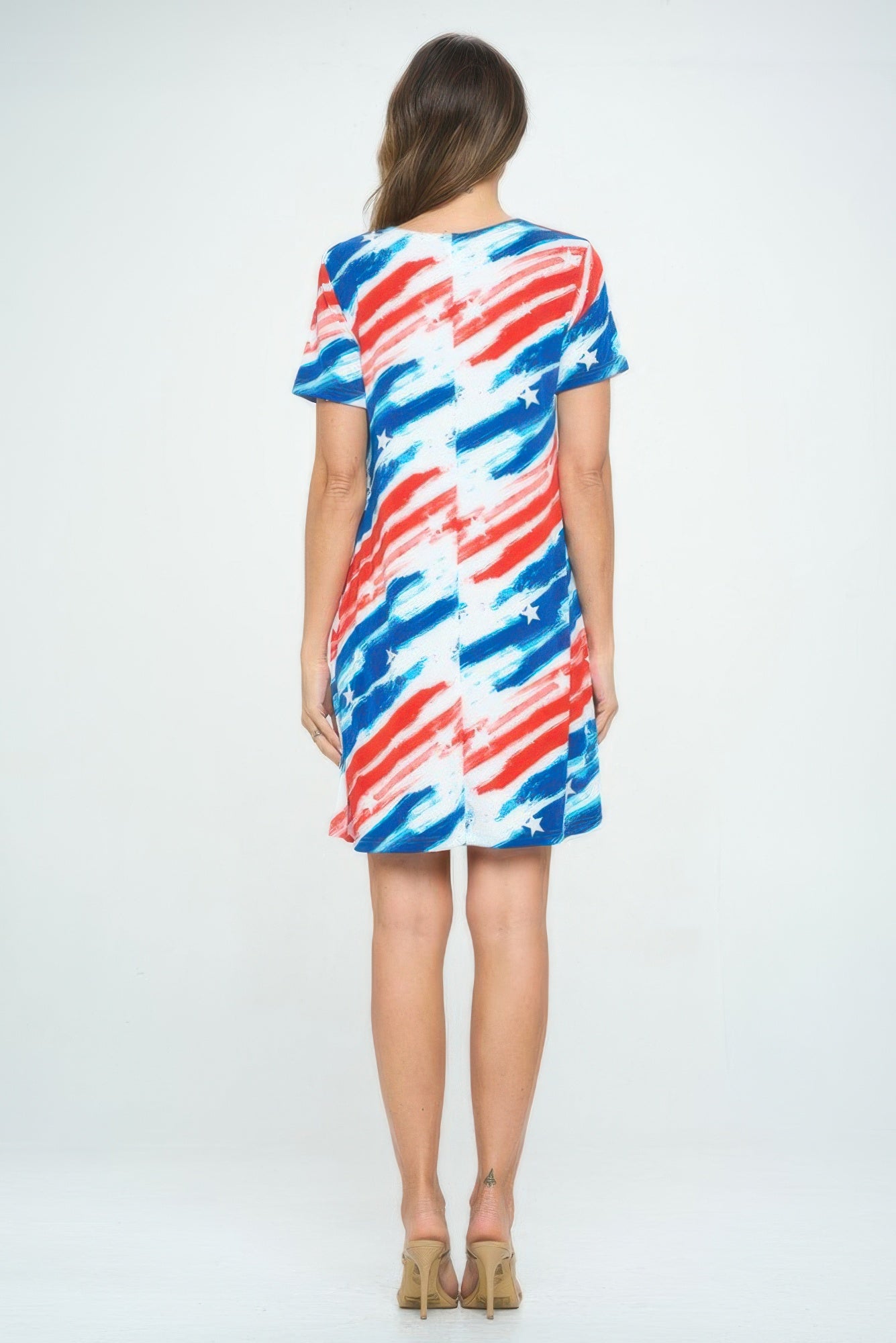 Short-sleeved Knee-length Dress