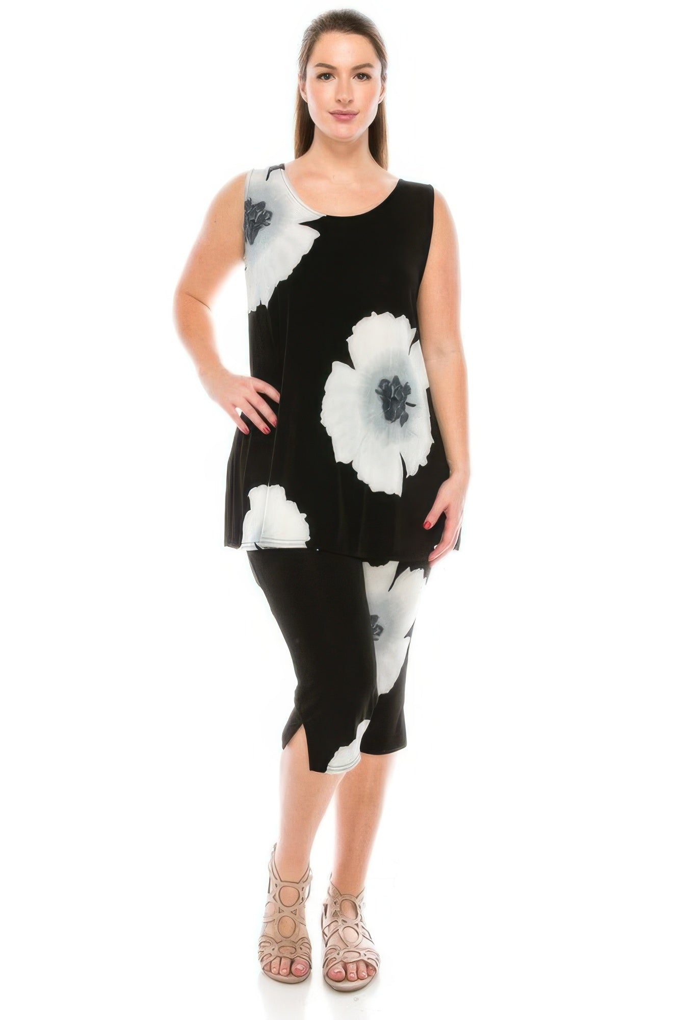 Plus Size Tank Capri Pant Set
