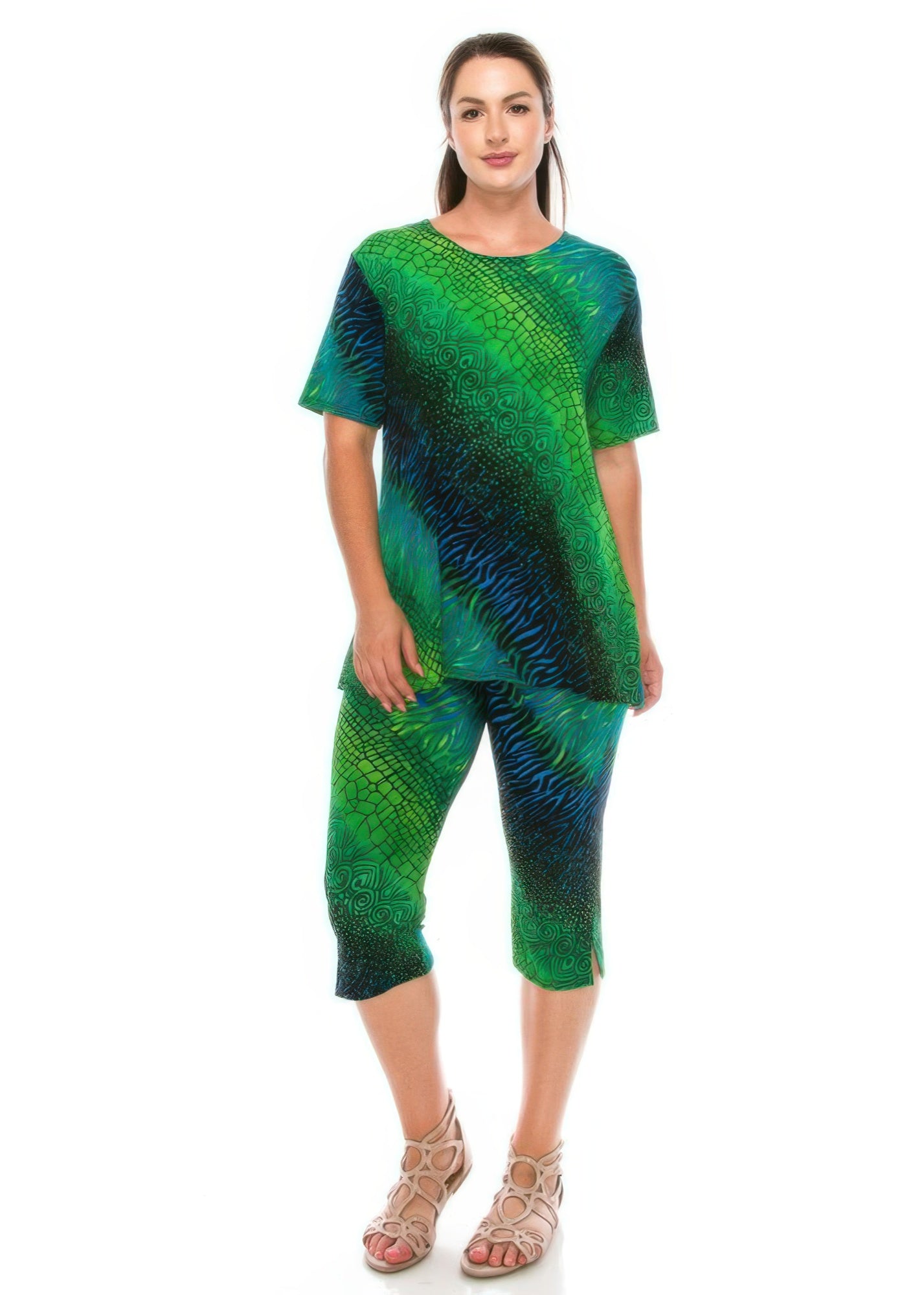 Matching Capri Pant Set In Plus Size