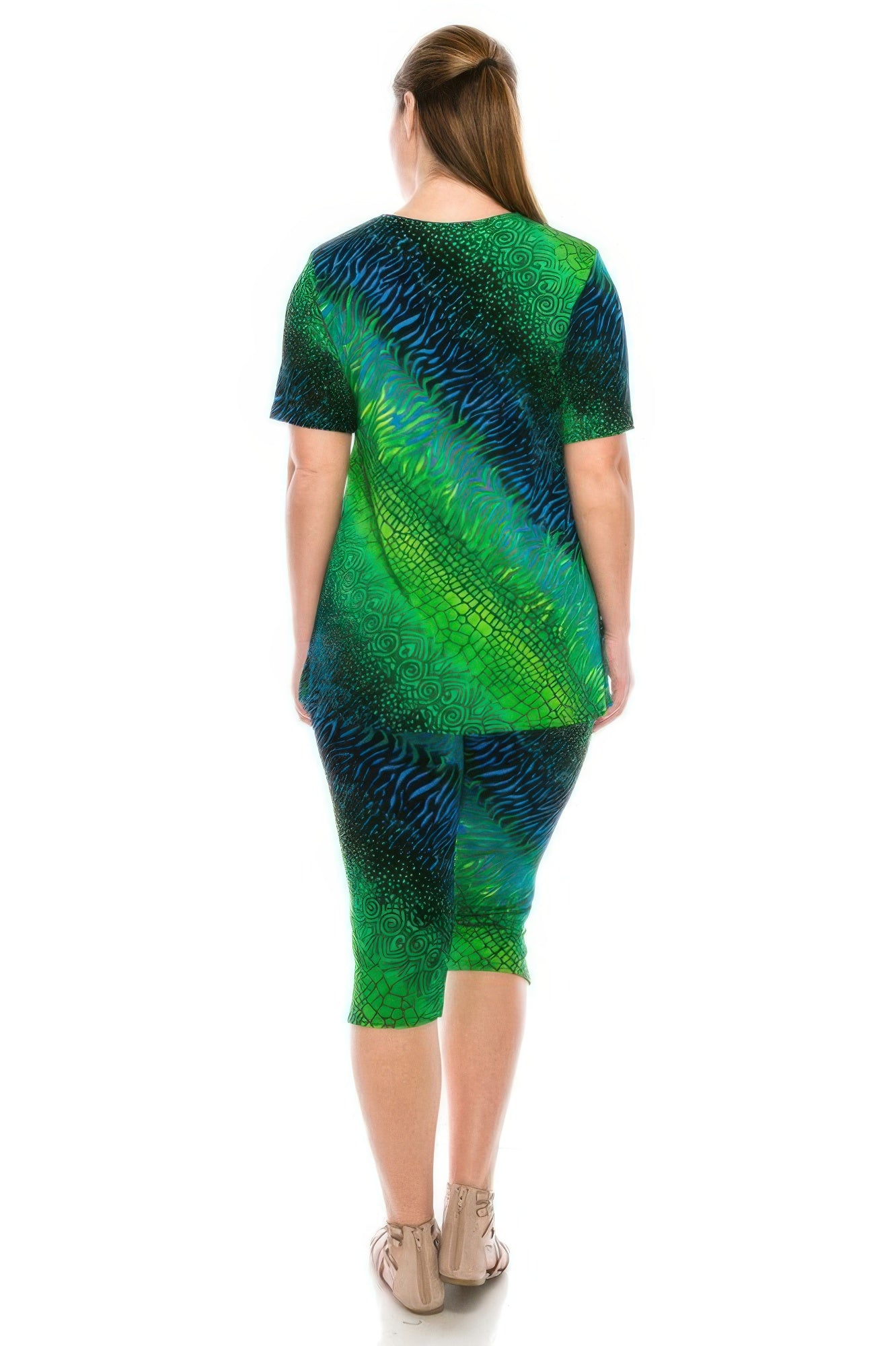 Matching Capri Pant Set In Plus Size